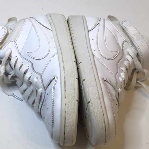 NIKE AIR WHITE UPPER  SNEAKERS SZ 4.5Y - Picture 10 of 12